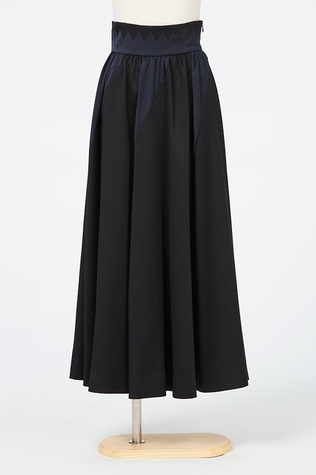 Flare Skirt Black / Inspired by Spinning World