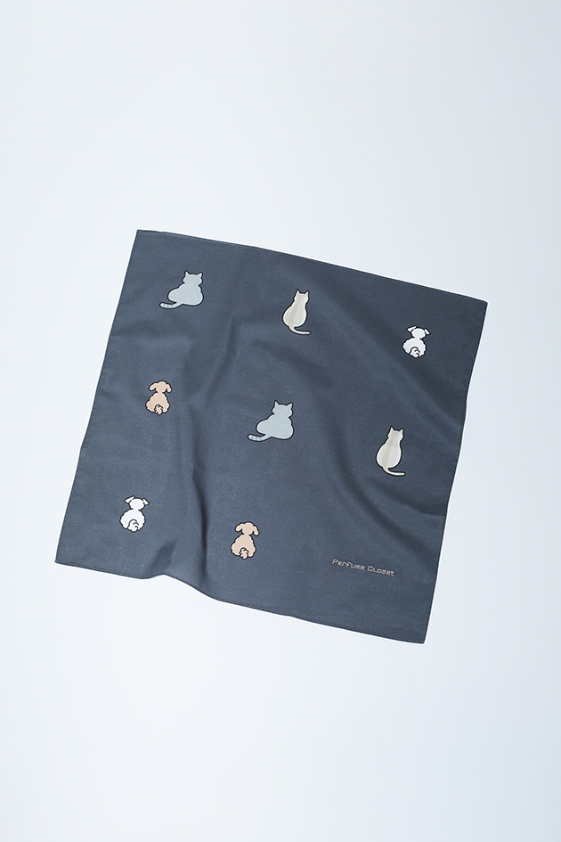 naotte × Perfume Closet Handkerchief Black