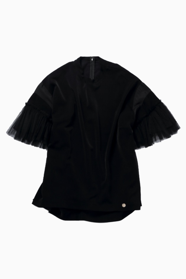 LAYERED SLEEVE BLOUSE / BLACK