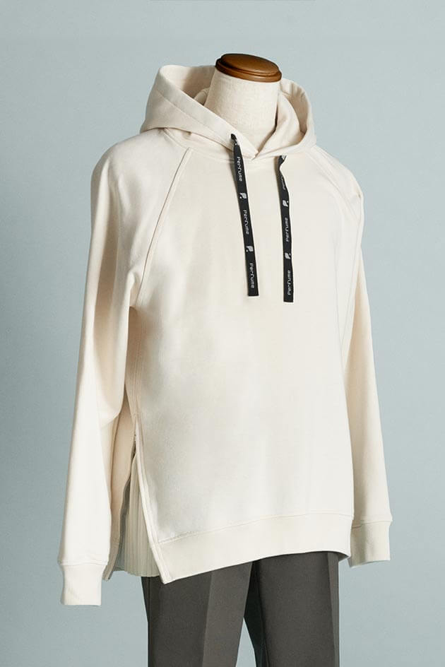 SIDE PLEAT HOODIE