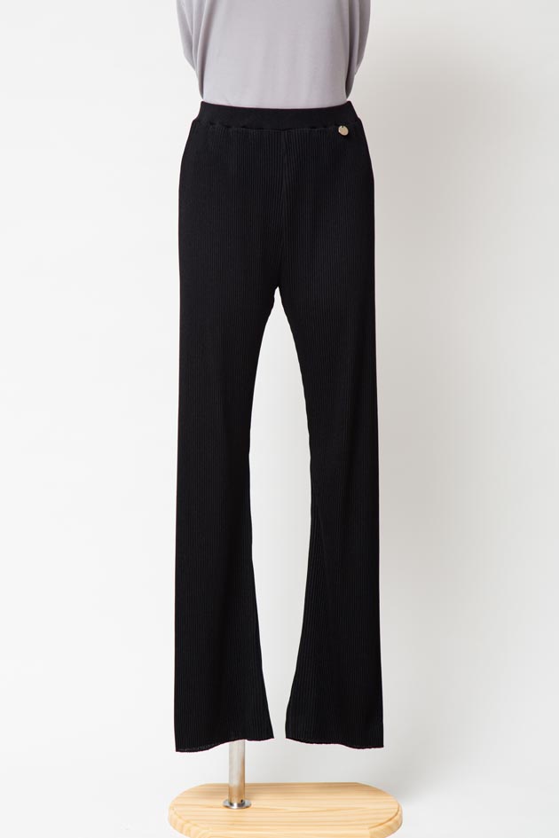 Pleats Relax Pants / Black